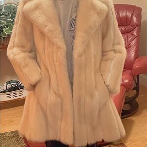 Authentic vintage mink Coat